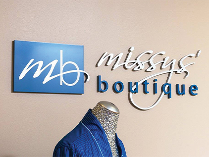 Missys' Boutique Logo