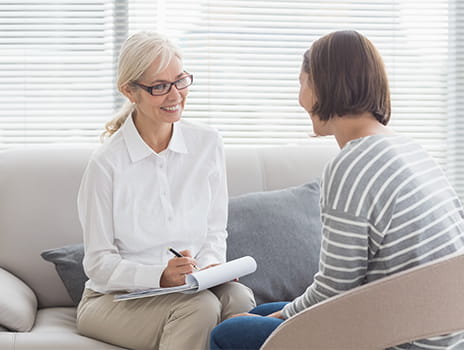 Patient and counselor meeting.